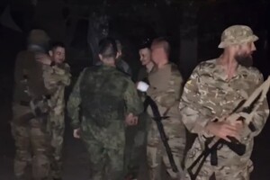 ВМС и ГУР вернули домой двух украинских десантников, которые более полутора лет были в оккупации
