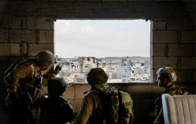 Армия Израиля заявляет, что «разделила пополам» Сектор Газы