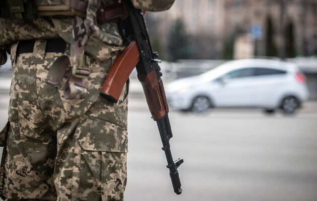 Рада продлила военное положение в Украине до февраля 2024 года