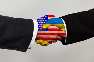 Ціна американської допомоги для України: що дорожче, то дешевше