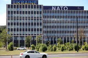 В НАТО ожидают от Украины трех обязательных реформ