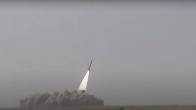 Пакистан успішно випробував ракетну систему Fatah-II, здатну вражати цілі на відстані до 400 км — відео