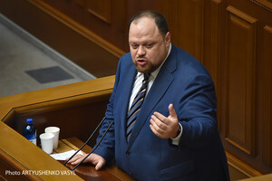 Стефанчук объяснил, зачем депутатам будут выдавать тезисы и какие еще изменения внесли в депутатские командировки