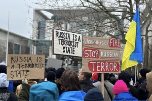 Українці в Берліні провели акцію під відомством Шольца