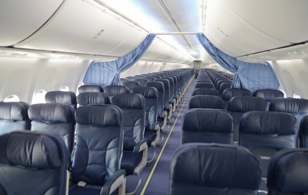 Американский регулятор рекомендовал провести проверки самолетов Boeing 737 Max 9 по всему миру