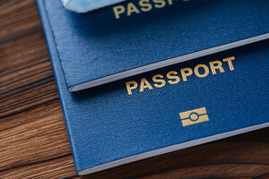 Як отримати другий паспорт. Множинне громадянство — правда чи фейк?