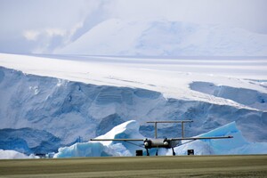 Британія тестує БПЛА для досліджень в Антарктиді: це вигідніше, ніж звичайні літаки