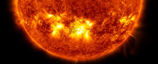 Индийский аппарат зафиксировал тысячи загадочных вспышек на Солнце
