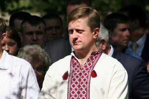 Українське посольство вимагає у поліції Польщі відкрити справу за фактом ганебного інциденту з розсипаним зерном — посол Зварич