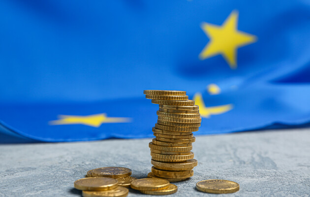 Совет ЕС разрешил использовать доходы от замороженных активов РФ в пользу Украины