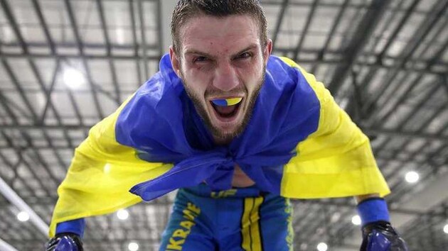 Украинский боец проиграл третий подряд бой в UFC