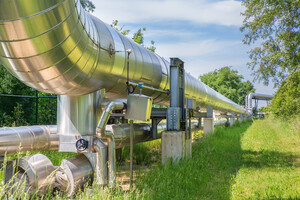 Германия забирает 50,02% акций экс-газпромовской газотранспортной компании