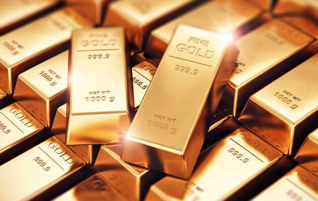 Стоимость золота преодолела рубеж $2200 – новый рекорд стал продолжением восходящего тренда