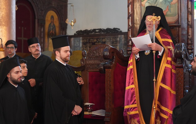 Патриарх Варфоломей призвал христиан определить единственную дату Пасхи
