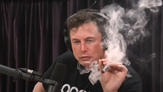Ілон Маск туманно відповів про майбутні плани Tesla: яку продукцію виготовлятиме компанія