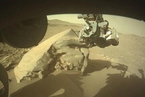 На Марсі знайшли «дорогоцінний» камінь: NASA розпочало його вивчення