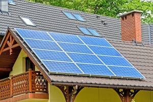 Кредиты на солнечные панели в частных домах: в ФРП рассказали, как это будет работать