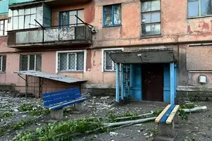 Днепропетровщина: враг трижды обстрелял Никополь, пострадала женщина