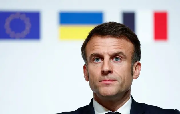 Франція б думала про відправку військ в Україну, якби Росія прорвала оборону ЗСУ і Київ попросив про це — Макрон 