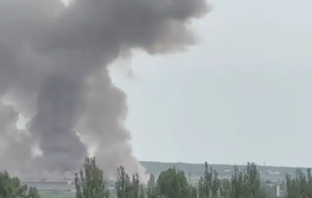 В Курахово Донецкой области был прилет, вероятно, есть погибшие и раненые