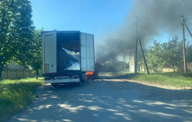 Армия РФ атаковала дроном грузовик, что доставлял питьевую воду жителям Херсонской области