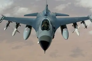 Україна отримала від Чехії перший тренажер винищувача F-16 
