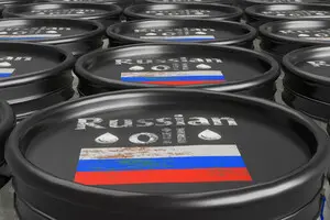 Потоки російської нафти в Індію зросли до дев'ятимісячного максимуму в квітні — Reuters