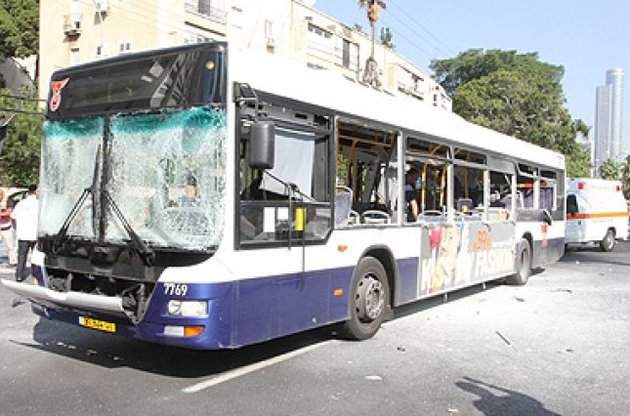 Теракт в Тель-Авиве: взорван пассажирский автобус (ВИДЕО)