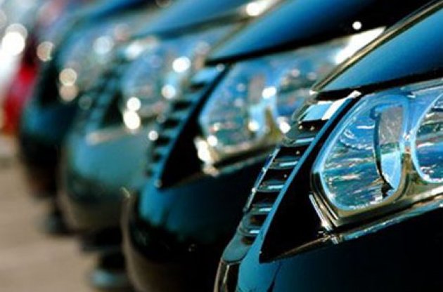 РНБО накупила у сина заступника Клюєва автомобілів на 2,5 млн грн