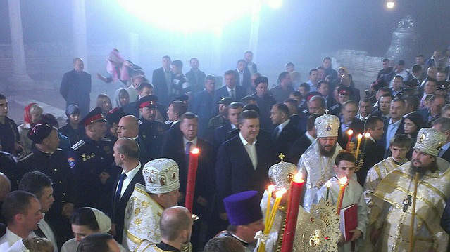 Виктор Янукович прибыл на крестный ход