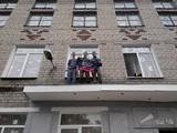 Окупанти Донбасу знову гатили  по школах та учнях