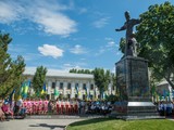 Демонтированный памятник Гетьману Сагайдачному установили в Харькове