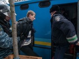 Кохановского сильно избили при задержании, а также продолжили избивать в автобусе Беркута.