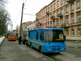 Автобуси з "Беркутом" біля парку Шевченка
