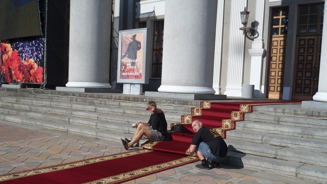 Центр Донецка готов к визиту президента