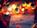 Украинцы вышли на Майдан, чтобы поддержать жителей Мариуполя