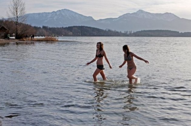 Европа встречает Рождество почти летней погодой