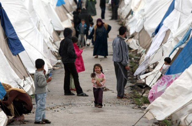 Количество сирийских беженцев превысило 700 тысяч