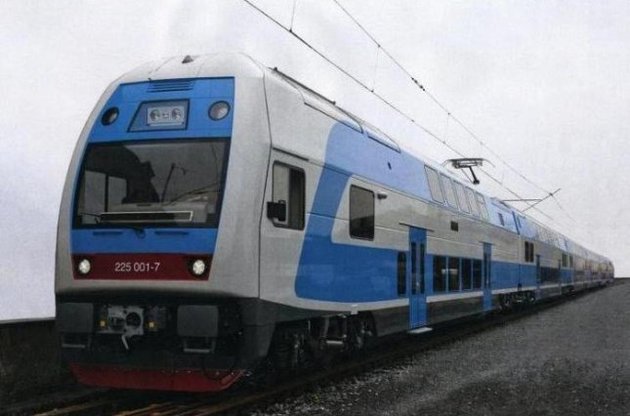 "Укрзалізниця" запустит в Крым двухэтажные поезда