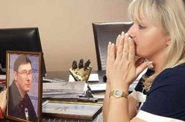 Жена Луценко уверена, что пенитенциарная служба скрывает все заболевания ее мужа