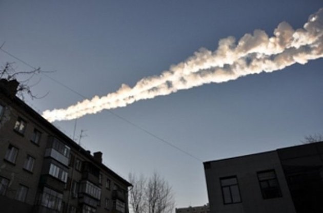 Через падіння уламків метеорита в Росії постраждали понад 450 осіб