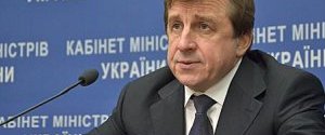 Министр инфраструктуры попросил прощения за плохие дороги
