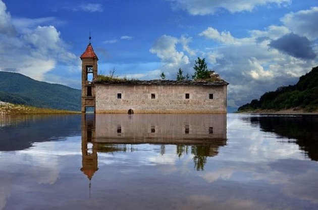 Отменяя визы, власти Македонии привлекают в страну туристов