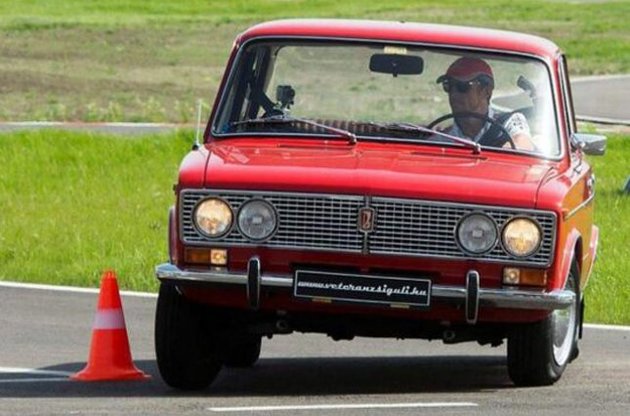 Дженсон Баттон за рулем "Жигулей"