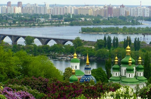 У найближчі дні в Україні очікується тепла погода без опадів