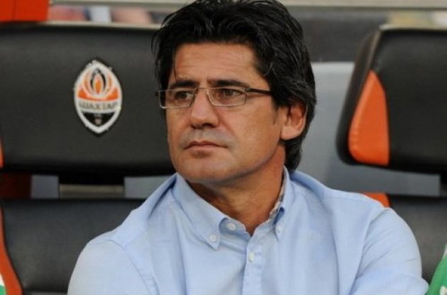 Головний тренер "Карпат" Ніколай Костов, який виграв сім матчів, подасть у відставку