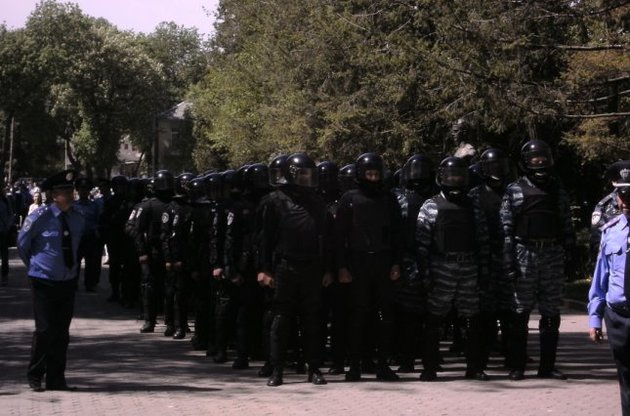 Задержанных в Тернополе во время столкновения с милицией свободовцев отпустили