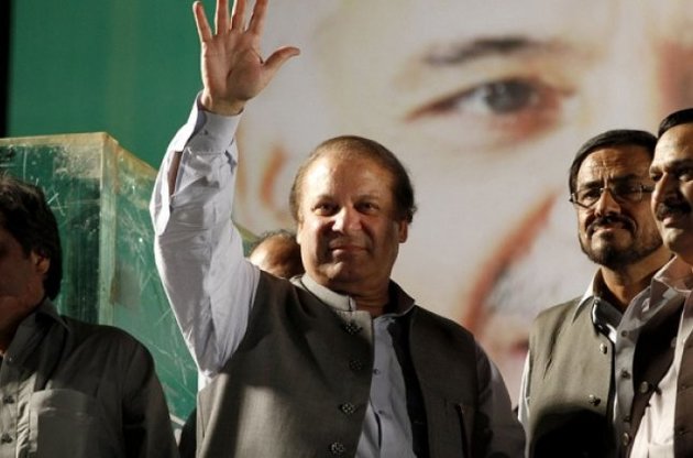 Повалений пакистанський прем'єр Наваз Шаріф оголосив про перемогу своєї партії на виборах