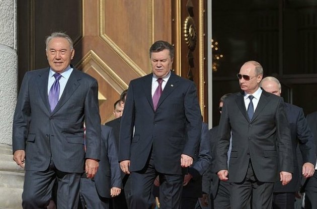 Нурсултан Назарбаев, Виктор Янукович и Владимир Путин в Астане