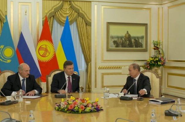 Лукашенко, Янукович, Путін